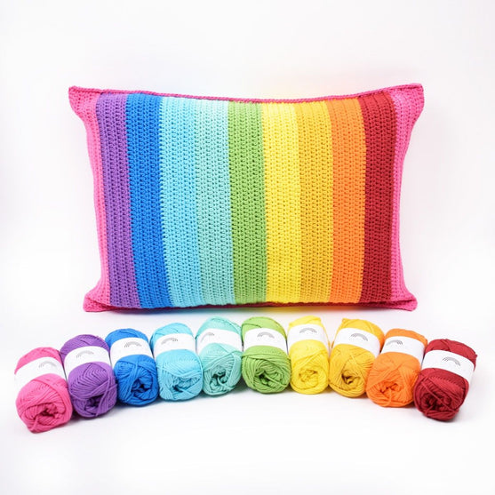 Rainbow Stripes - Koristetyyny
4