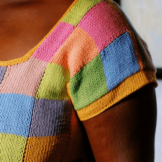 Suncatcher - Intarsia T-paita neliö pääntiellä
2