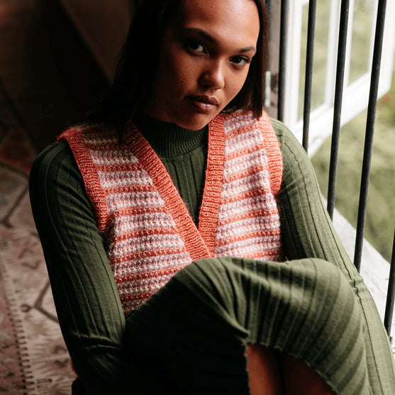 Amelia - Kirjoneuleliivi
2