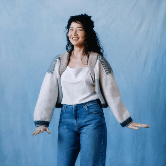 Amulet - Avonainen neuletakki
7