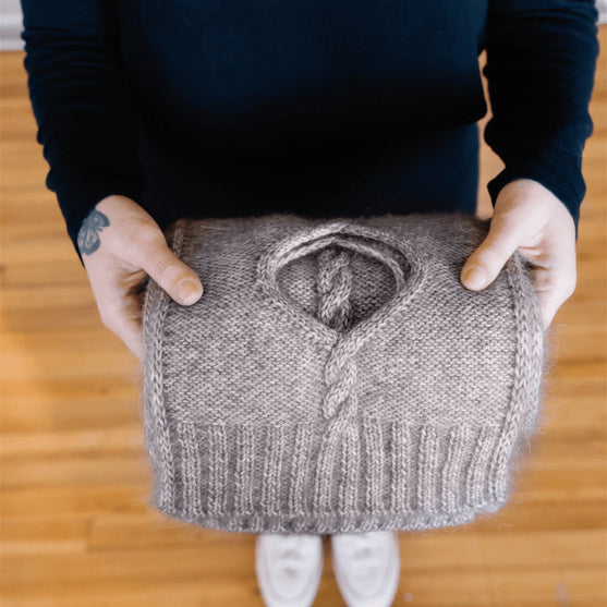 Isley - Aukollinen palmikkohuivi
6