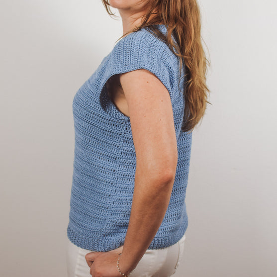 Essence - T-paita
5