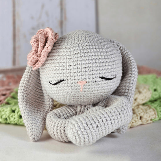 Retro Bunny Love - Helistin ja Riepu
4