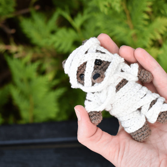 Mummy Bear - Halloween amigurumi
5