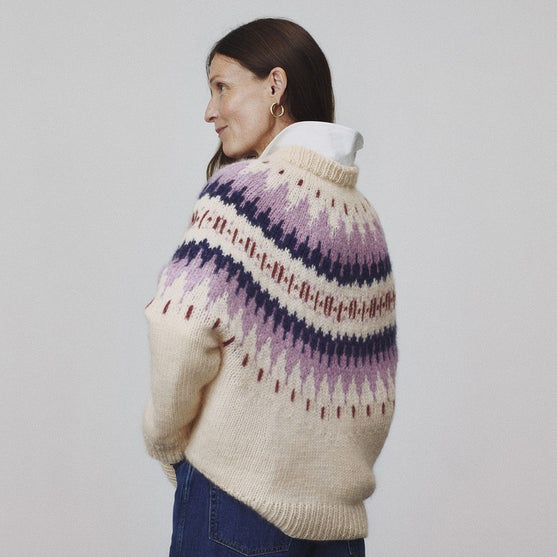 Dorthea - Kaarroke neulepusero
2