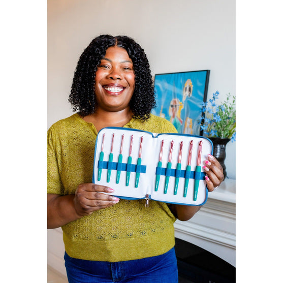 Virkkuukoukku-setti - Hobbii X TL Yarn Crafts
2