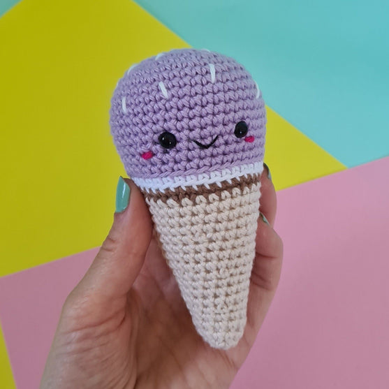 Kawaii-pehmolelu: Jäätelötötterö
2