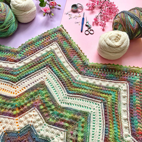 Be Your Own Star - Hartiahuivi
8