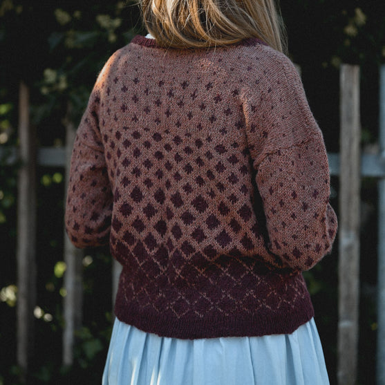 Maggie Rustic - Kuviollinen pusero
5