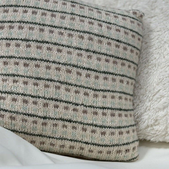 Homebody - Tyynyliina
7