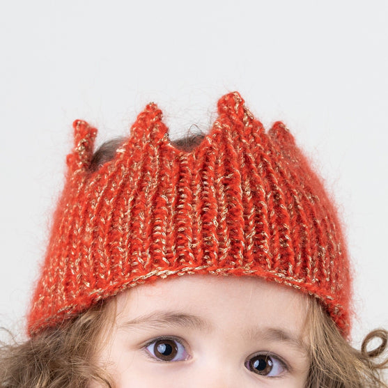 Knitted Crown - Panta
3