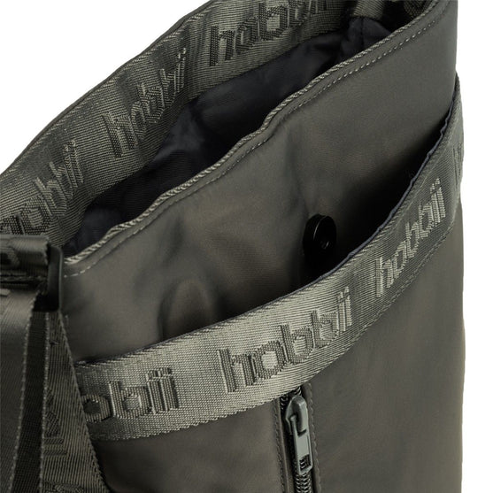 Putkimainen Olkalaukku - Hobbii
3