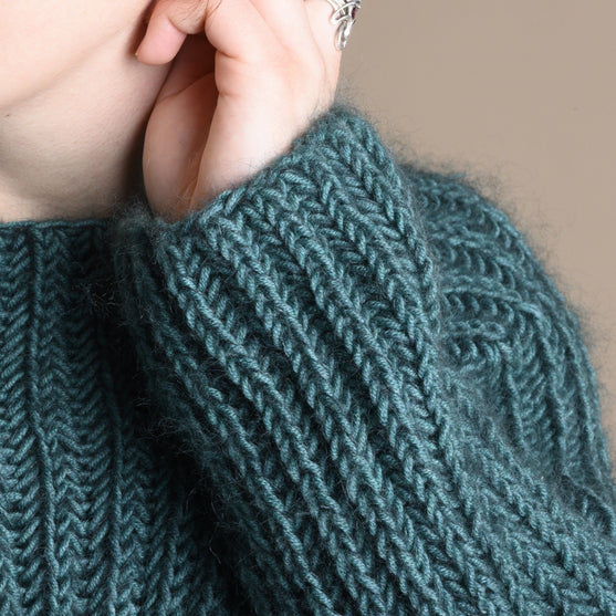 Naya - Patenttineulepusero
3