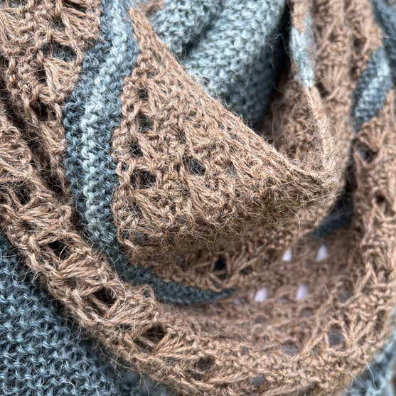 Dewfrost - Hartiahuivi
8