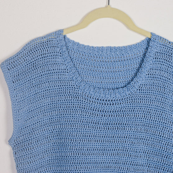 Essence - T-paita
9