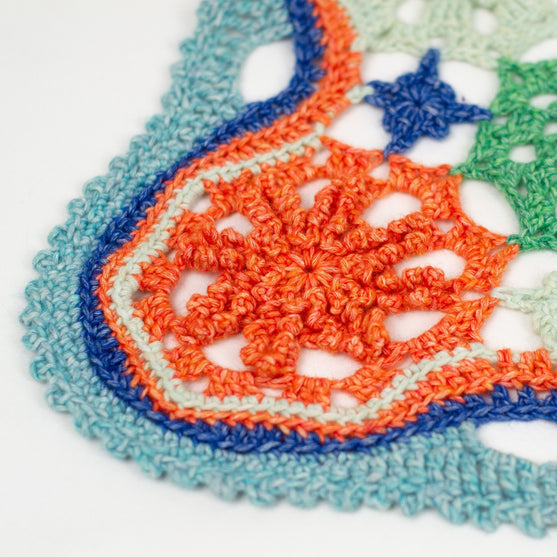 Frozen Flower - Hartiahuivi
10