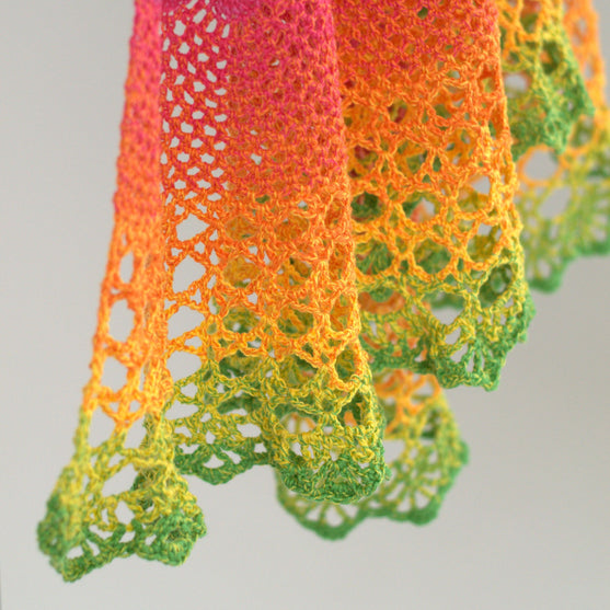 Cascade - Hartiahuivi
13