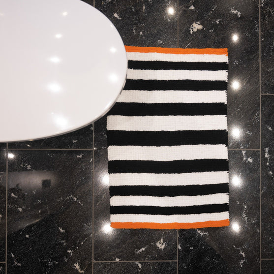 Fredensborg - Kylpyhuoneen matto
4