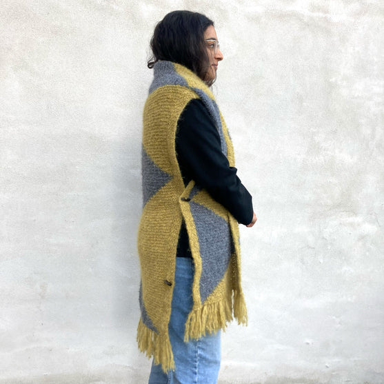 Fringy - Hartiahuivi
3