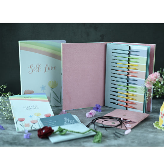 Self Love - Vaihdettava Pyöröpuikkosetti - KnitPro
6