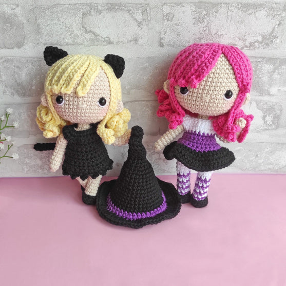 Siskokset Ada ja Kat - Halloween
4