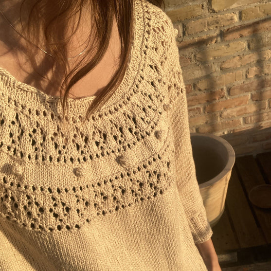 Diamond Eyelets - Pusero
3