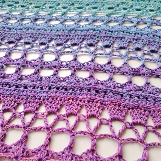 Venus - Hartiahuivi
7