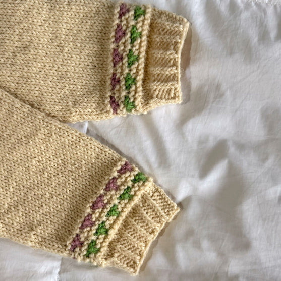 Romi - Lasten Neuletakki
7