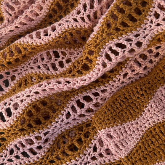Rosana - Taskullinen hartiahuivi
2