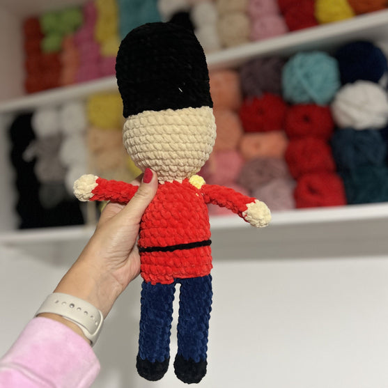 Pähkinänsärkijä
4