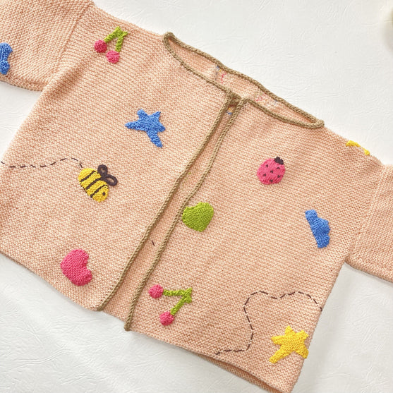 Applique Jacket – Lasten neuletakki
7
