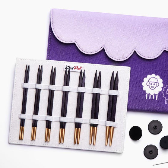 J'Adore Cubics Deluxe Vaihdettavien Pyöröpuikkojen Setti - KnitPro
2