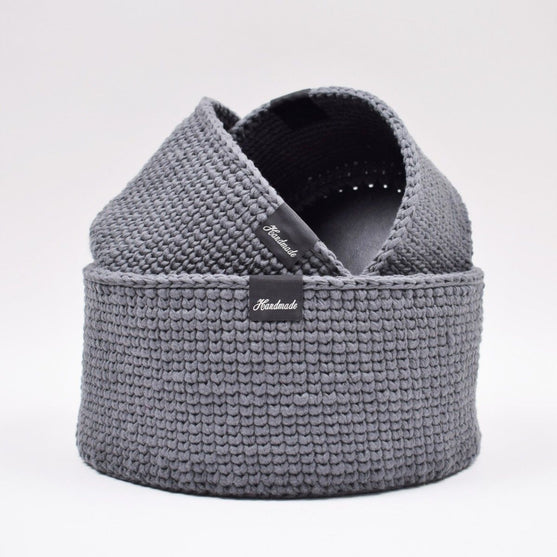 Pyöreä Ribbon - Kori Neulesilmukoilla
5