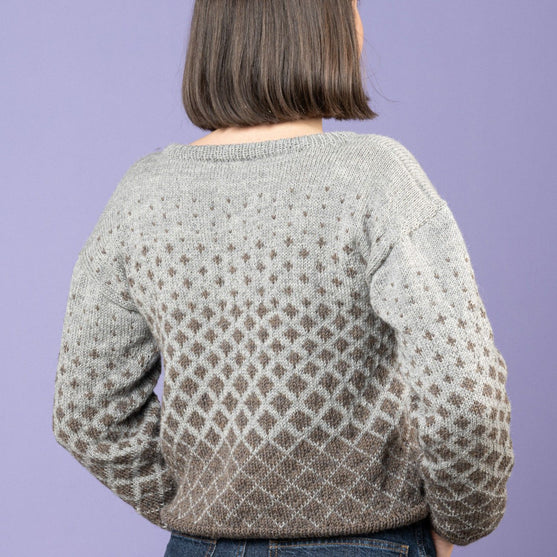 Maggie - Kuviollinen pusero
4
