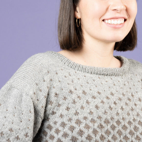 Maggie - Kuviollinen pusero
7