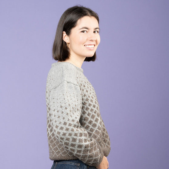 Maggie - Kuviollinen pusero
6