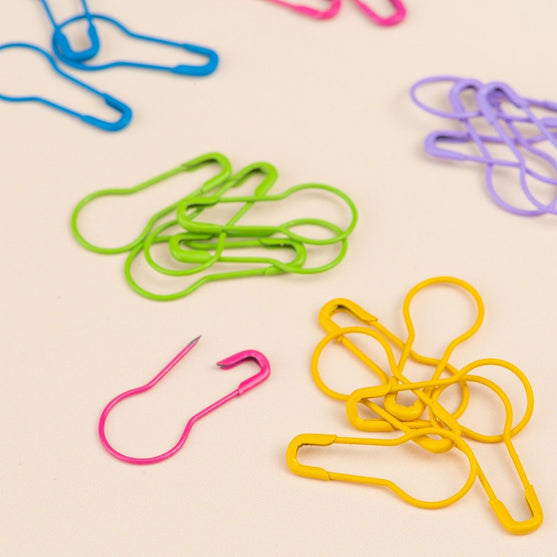 Silmukka- ja kerrosmerkit laatikossa - Metalli - Hobbii
3