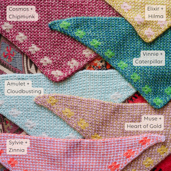Pressed Flowers Kerchief - Mosaiikkihuivi
11