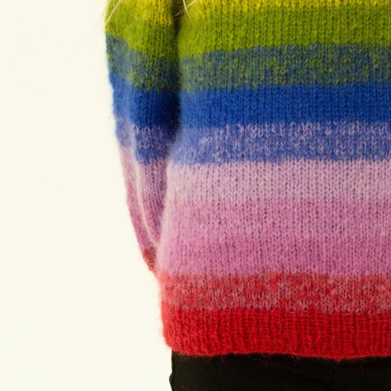 Rainbow - Lasten pusero
8