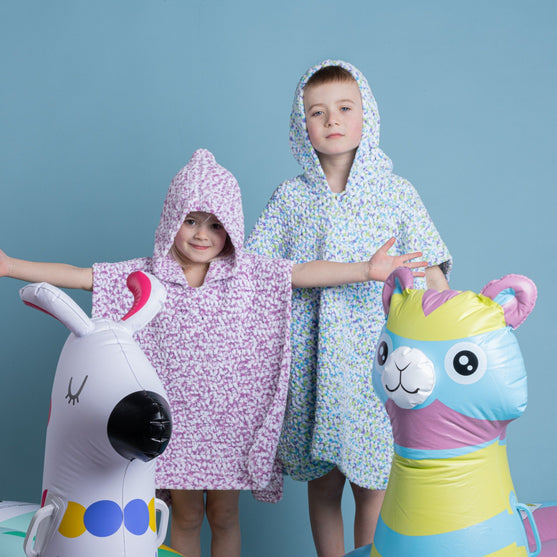 Ranta-poncho lapselle
6