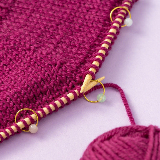 Silmukkamerkit helmillä - Hobbii
3