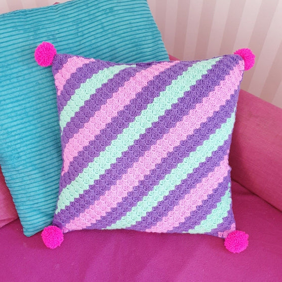 Kawaii-tyyny - Jäätelötötterö
2