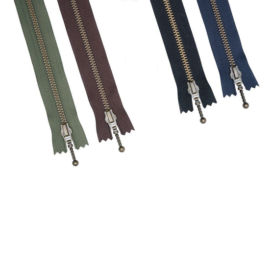 Vetoketju - Antiikkimessinki - YKK
2