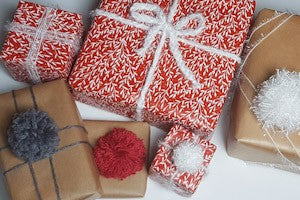 Gift Wrapping With Yarn - Be Creative With Your Own Personal Twist