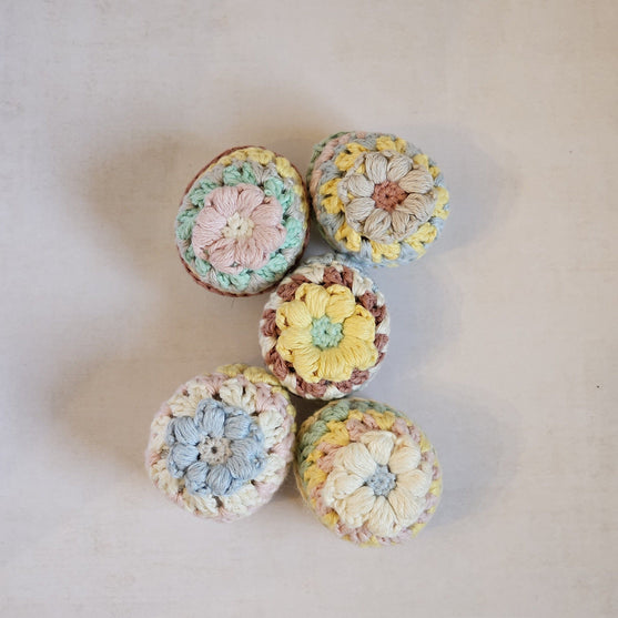 

Granny Eggs - Pääsiäiskoristeet
5