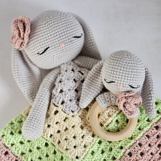 Retro Bunny Love - Helistin ja Riepu