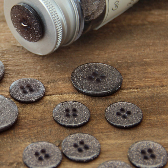 

Glitternapit - Musta - Monia kokoja - Go Handmade
5