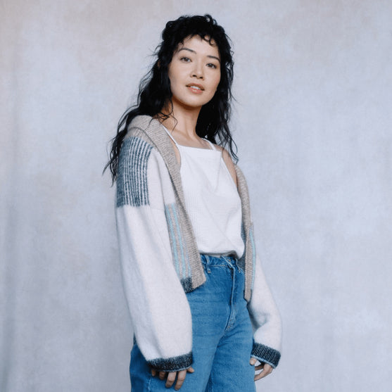 

Amulet - Avonainen neuletakki
1