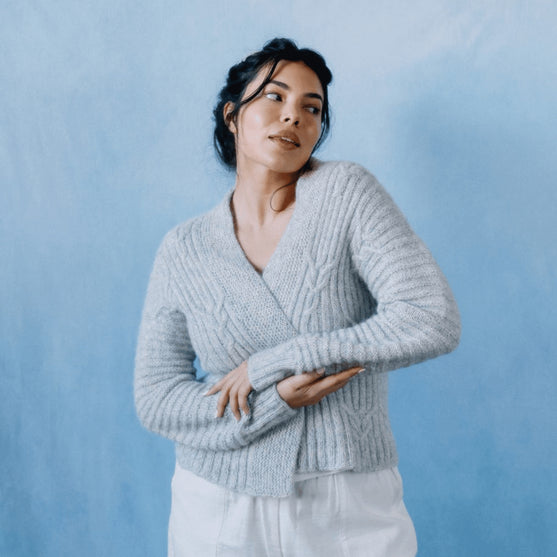 

Cloudbusting - Palmikkokuvioinen neuletakki
6