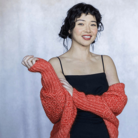 

Vatra - Palmikkokuvioinen neulepusero
4